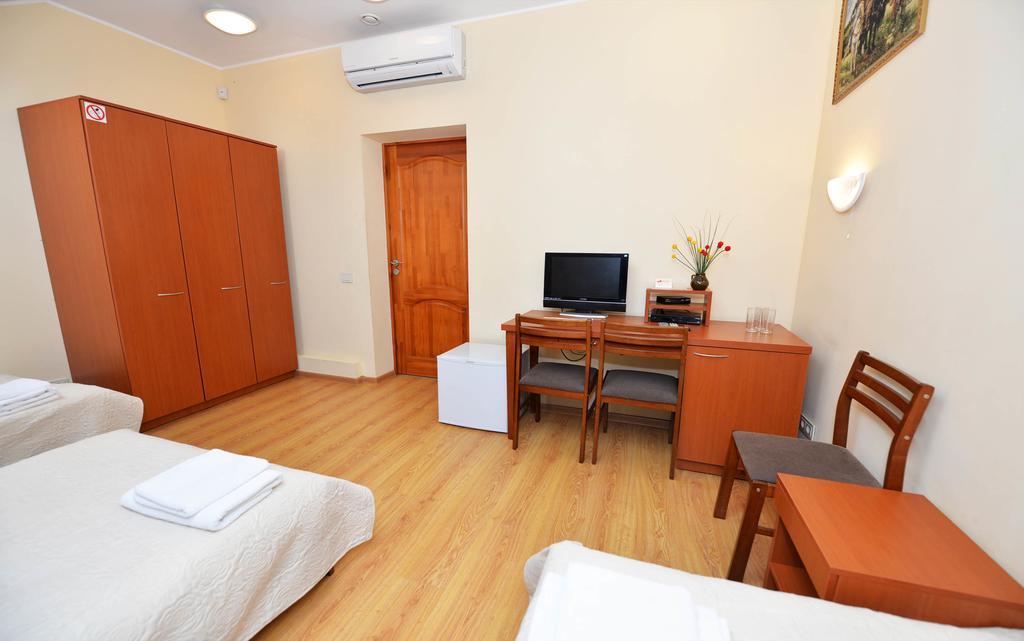Klaipeda Inn Private Parking And Kitchen חדר תמונה