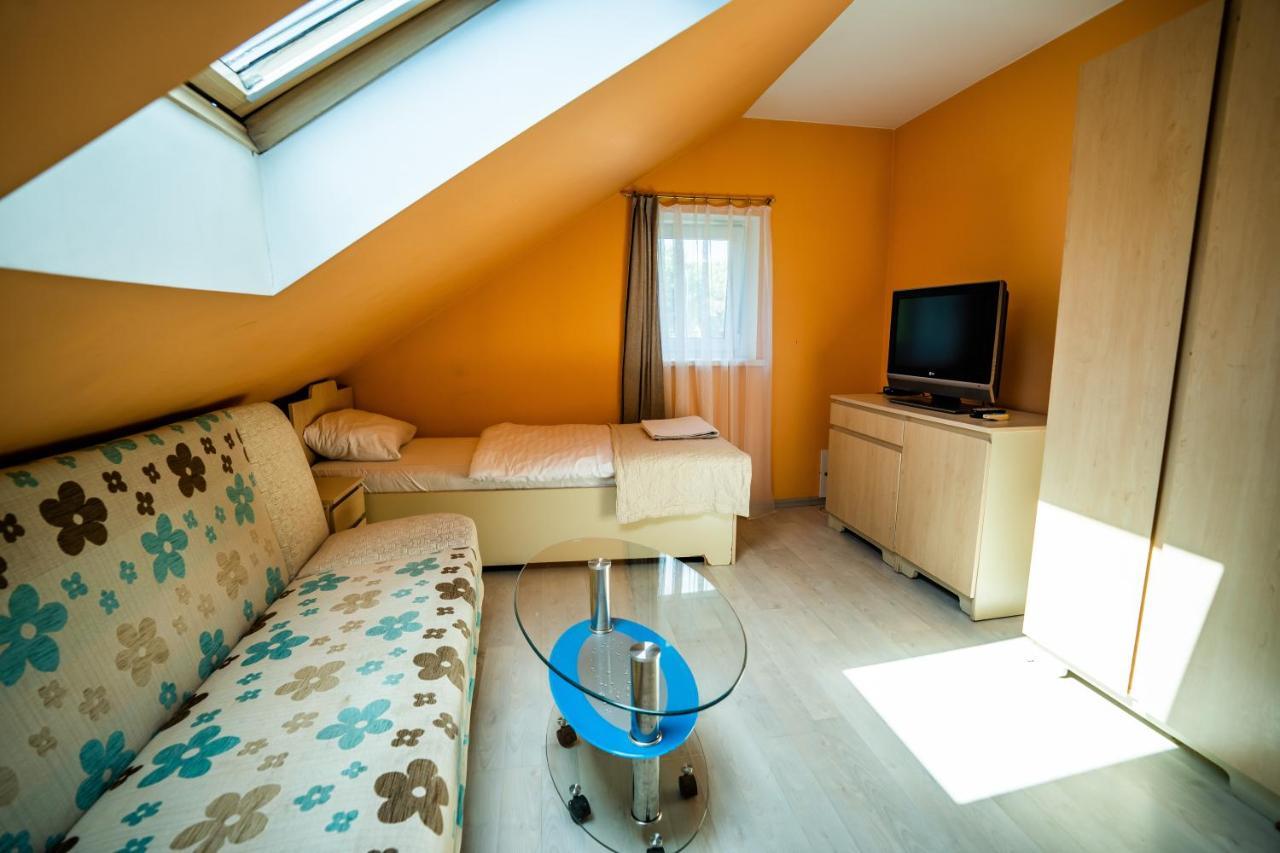 Klaipeda Inn Private Parking And Kitchen מראה חיצוני תמונה