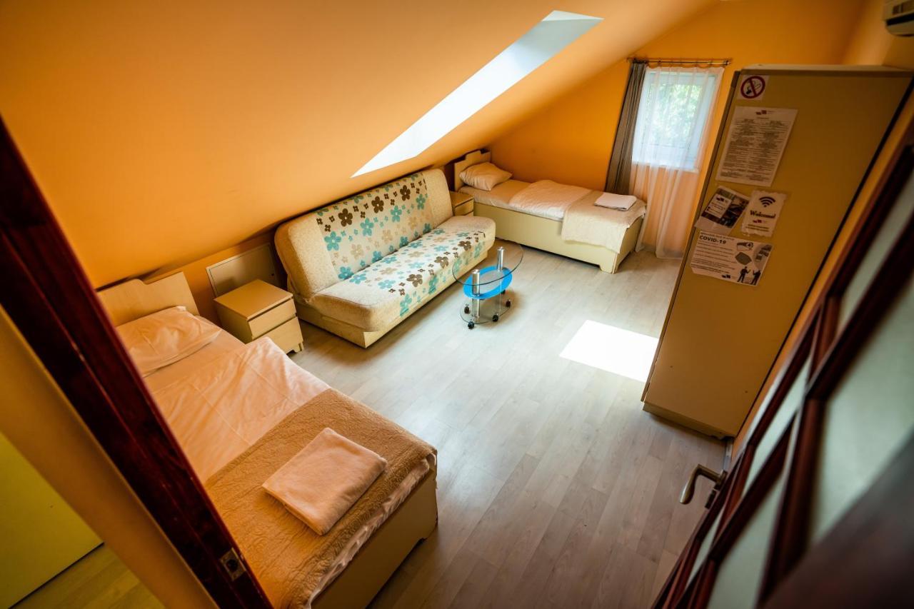 Klaipeda Inn Private Parking And Kitchen מראה חיצוני תמונה